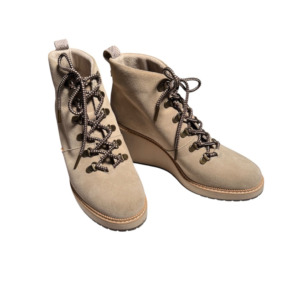 TOMS Kelsey Wedge Booties Taupe Suede Lace Up Hiker Ankle Boots Womens 8.5